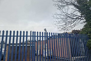 Fire at scrapyard in Willenhall - road reopened after locals were urged to ‘avoid the area’