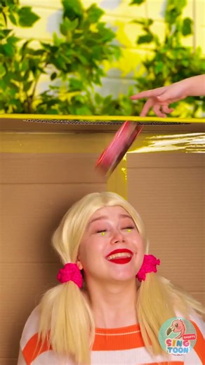 🗑️😄 TRASH GOES HERE — Use the Bin! ♻️