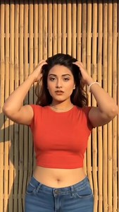 Rowdy Rathore Vibes: Curvy Queen’s Power Dance | Bollywood Glam Reels #RowdyRathore #BollywoodDance #CurvyModel #DhadangDhang #DanceReel #BollywoodReels #desiswag #viral #trending #reels #reelsinstagram #explore #explorepage #video | Isha Isha