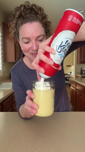 Skip the mall lines and make an orange Julius at home! | orange julius recipe