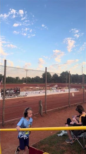 IMCA MODIFIED racing at the dirt track tonight! 🏁