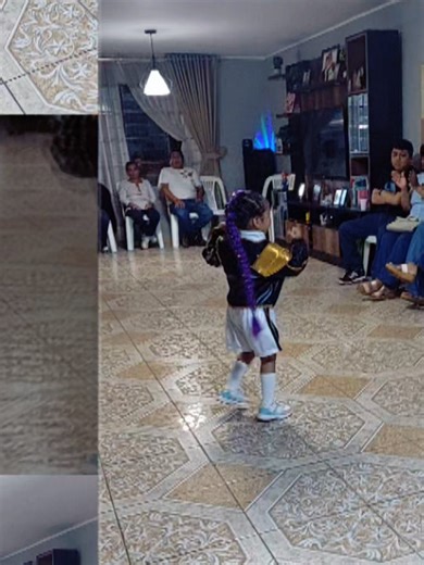 Ella me pidió una sola cosa para su cumpleaños: quería ser una guerrera K-pop. 🖤🔥 Y yo quién soy para negarle un sueño? Aunque estoy embarazada y me costó mucho organizarlo todo, este sería su último cumpleaños como hija única, así que hice mi mayor esfuerzo… para verla feliz y cumplir su deseo. ✨💃#creatorsearchinsights #GuerreraKpop #KpopKids #MiniIdol #CumpleañosSoñado