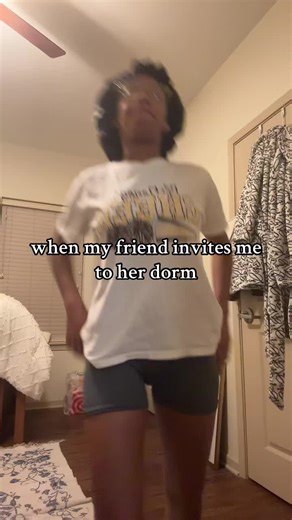 I’ll never know how to jig lol 🏃‍♂️ | dorm