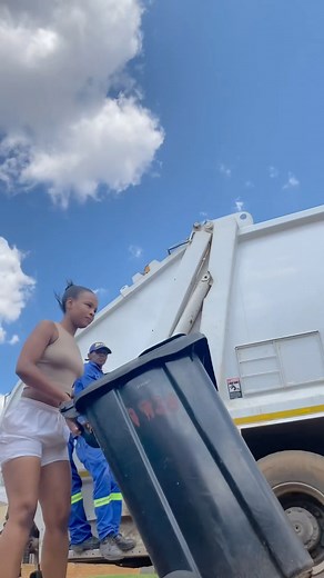 15K views · 8.3K reactions | The only way to do great work is to love what you do 懶 @sunlight.za @woolworths_sa @cleanipedia_za #contentcreator #contentcreators #fyp #fypage #fypシ゚viralシ | aya.ndaa | Facebook