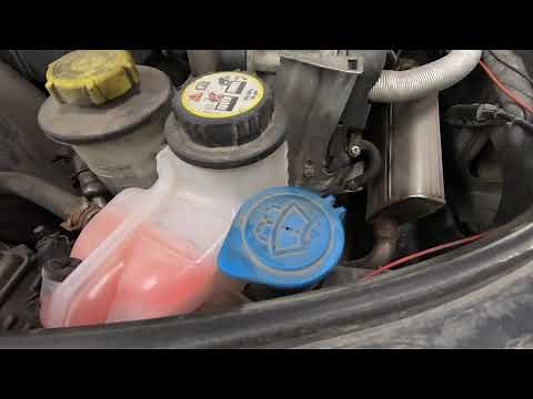 Land Rover Discovery 3 windshield washer tank access