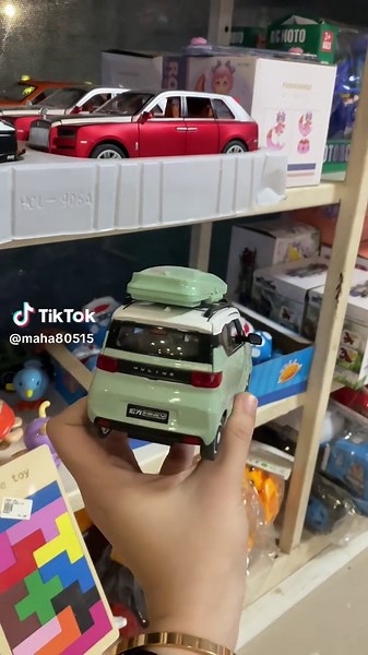 Adorable Mini Car Toy - Fun for All Ages