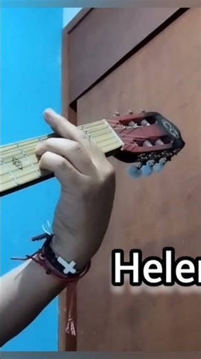 C#192 Guitar Tutorials. The Boutique Girl.