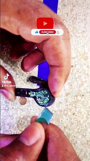 SKULLCANDY🔥🔥💥 bad battery #technician #technology #fyp #foryou #repair #xyzbca #xyzcba #💀#diy