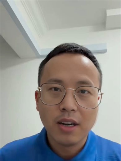 Are separate systems for ordering, payments, and kitchen tickets creating chaos in your daily operations. This fragmentation slows you down and increases errors. Wecome provides the solution. Our platform integrates every step into one seamless workflow. Orders flow directly from the customer to the kitchen and POS, eliminating confusion and delays. Turn operational chaos into smooth efficiency. #WecomeSG #RestaurantOperations #Efficiency #SingaporeBusiness #FBTech #Streamline