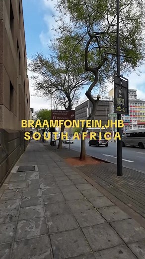 Exploring Braamfontein, Johannesburg on a South African Walking Tour