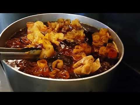 Hot Tamale Making Doe's Eat Place in Greenville Mississippi Shares How They Do It