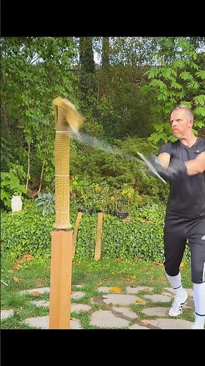 Tatami cutting with the Balaur Arms German Dual Ring Bastard Sword #hema #martialarts #sword