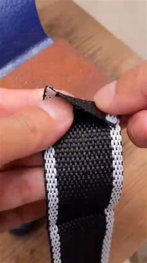 🔥 “Weak Belt Fix? Try This Amazing Screw Trick! #tools #viral #shortvideos #DIY #LifeHack#viral