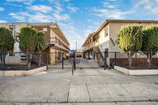 5516 Virginia Ave, Los Angeles, CA 90038 - Multifamily for Sale | LoopNet
