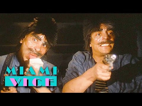 Two Crazy Robbers With Makeup | Miami Vice