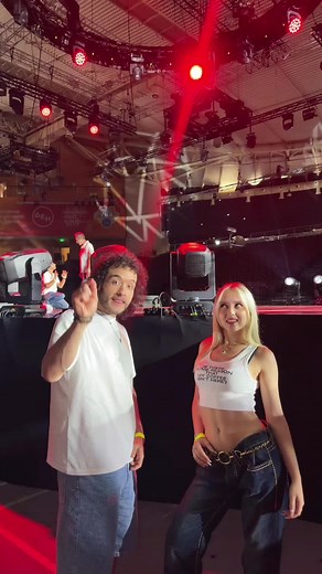 Manos rehearsals: Mad VMA 2026 dance preview