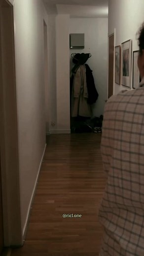 Cortometraje 'Lights Out' (2013) - Escena de Terror