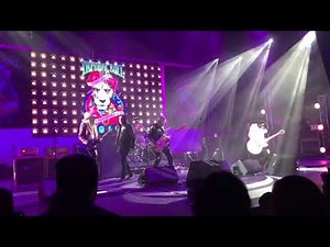 Under My Wheels - Alice Cooper & Orianthi LIVE @ The Duesenberg Imperial Ball 2019