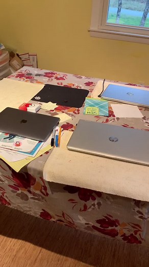 Mac vs HP: Which Wakes Up Faster? Speed Test Comparison