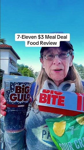 7-Eleven $3 Meal Deal Food Review #foodreviews #7eleven #hotdog