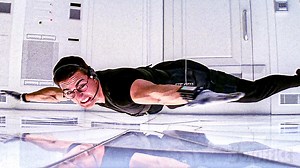 39M views · 209K reactions | Sans doute la scène la plus emblématique de toute la saga Mission impossible. | Boxoffice - Les Grands Moments de Cinéma | Facebook