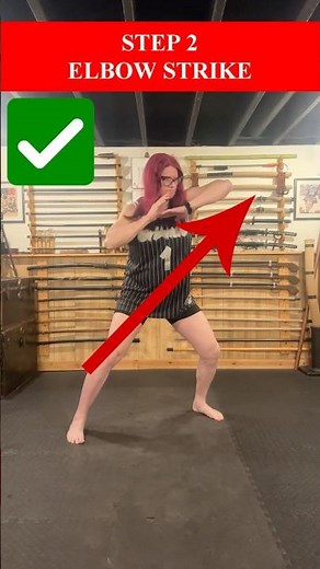How To Do ELBOW STRIKE in the CLINCH ✅ #Shorts #Kickboxing #MMA