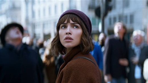 Netflix's Near-Perfect Sci-Fi Series Gets Upsetting Update