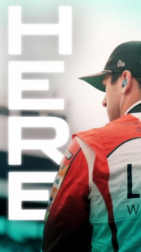 Chase Elliott Takes the Lead at Martinsville Race