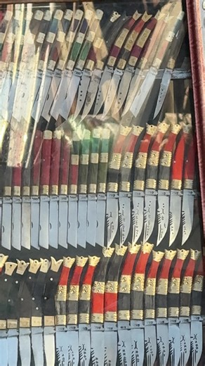 Quality Dirk Knives Selection at Dirk Knives Center