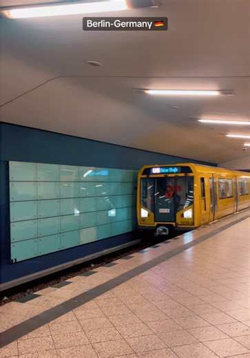 Exploring Berlin's U-Bahn: A Guide to the Metro System