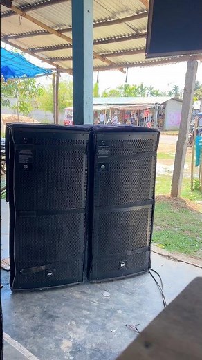 RCF 2 Top vs Max Cabinet Sound Test 🔊 | Crazy DJ Vlog