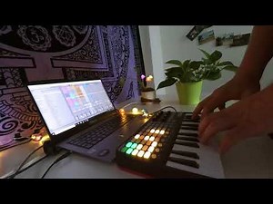 Akai Apc key 25 and Ableton Techno Liveset