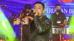 646K views · 12K reactions | Disfruta de "Vivo Enamorado" una de las canciones que interpretaba en la agrupacion Papillón, muy reclamado por todos mi seguidores. Un agradecimiento especial a todos mis auspiciadores en especial para INKAPRO Audiovisuales, El Arca de Moisus SAC, GJ PRODUCTIONS & Corporación y GR Music Marketing. Disponible en Youtube: https://youtu.be/v776X1GKl2A #Mathiascolmenares #18AñosdeMusica #ElLeondeJuda #Cumbia | Mathias Colmenares | Facebook