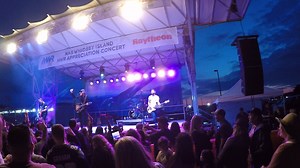Awesome night, NASWI! Eric Paslay #fridaynight | Navylife NAS Whidbey Island