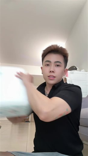 Nam Anh - Ra Mắt MV Mới và Cuộc Sống Hằng Ngày