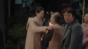 Séjour dans les monts Fuchun Bande-annonce VF