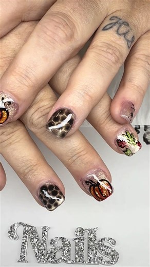 Autumn nails #nailart #naildesigns #autumn