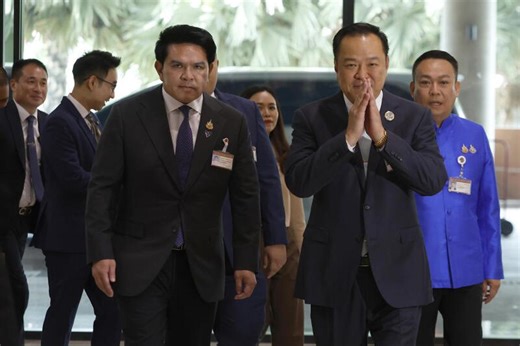 Thai political crisis deepens as rivals aim to block leader bids