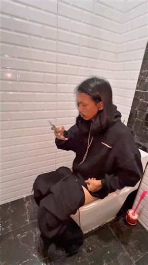 TERGIANG-NGIANG DI KEPALA😭😭😭