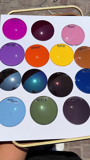 Lentes fotocromáticos: gama de colores y cómo elegir el tuyo