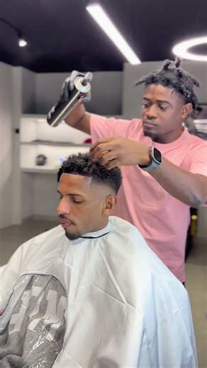 Grooming and Fashion Tips for a Stylish Look