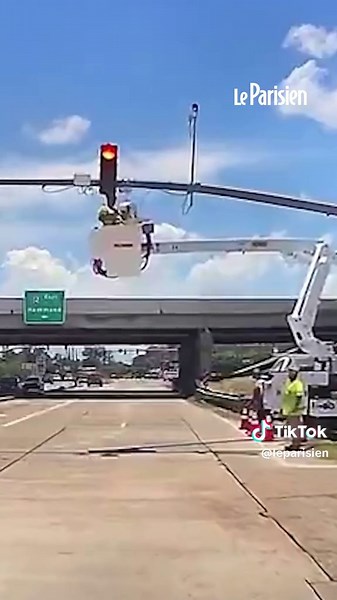Accident à Denham Springs : Camion et agent d'entretien