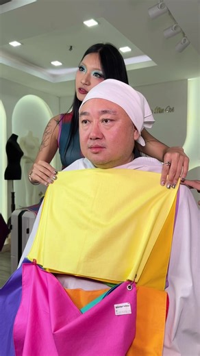 Designer ထွန်းထွန်းလင်း အတွက် Color Analysis လေးလုပ်ပေးခဲ့တဲ့ Memory လေးပါရှင့် ❤️🫶 ✨မင်္ဂလာပါရှင့် Find Your Colors Studio မှာရနိုင်တဲ့ Service လေးတွေကတော့ : Personal Color Analysis - 570,000 MMK Personal Branding Full Package - 750,000 MMK (Color Face Type Body Type Analysis) Wedding Analysis Package - 1,000,000 MMK (Color Face Type Body Type Wedding Analysis) ဆက်သွယ်ရန် ဖုန်းနံပါတ်က - 09664565145 လိပ်စာကတော့ ရန်ကုန်မြို့ Kanbawza Condo No.19, Kanbawza Road, Shwe Taung Gyar, Bahan Ginki Kids 