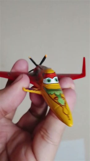 El Chupacabra Might Be the Wildest Racer in the Cars & Planes Universe | Lightning McQueen Fans