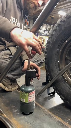 108K views · 468 reactions | Cutting straps with the premium method. #grindhardplumbingco #sentandbent #customfabrication #fordranger #6x6 | The Crunchyy | Facebook