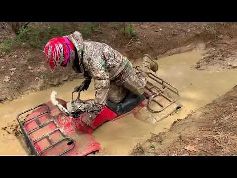 1998 Honda Fourtrax 300 4X4 | Mudding