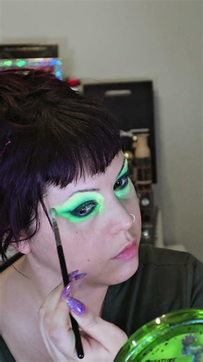 NEON GREEN SMOKEY EYE MAKEUP TUTORIAL | Anti Recession Makeup | Maximalist Makeup