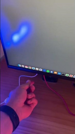 Tip to improve your setup: monitor with USB-C input