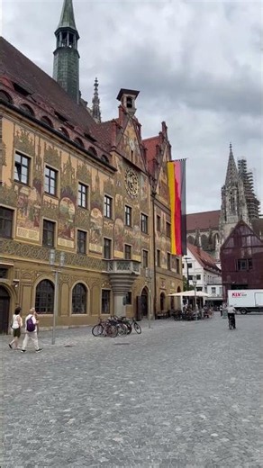 Das historische Herz von Ulm – Rathaus & Münster in ihrer ganzen Pracht 🏛️✨#ulm