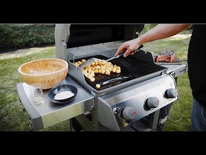 Recette au barbecue Weber : bœuf et pommes de terre grenaille - Truffaut